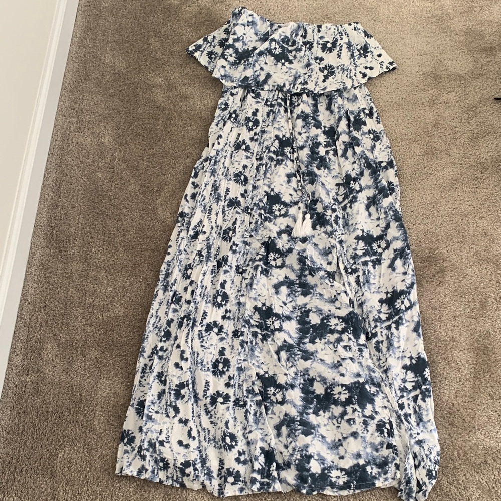 NEW! Sumer Boho Blue and White Floral Maxi Dress size S